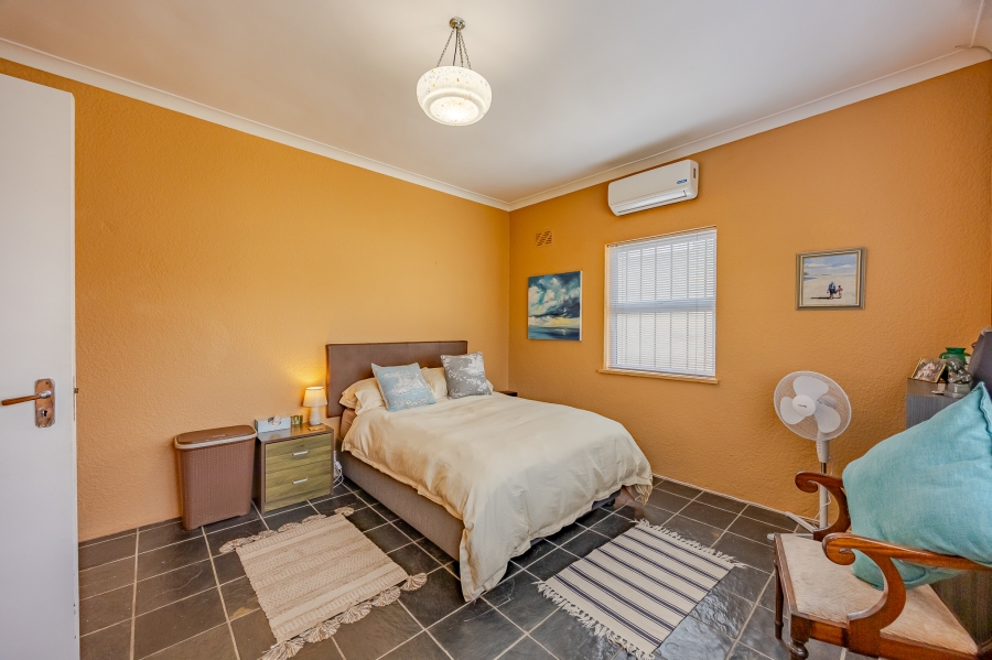 3 Bedroom Property for Sale in Milnerton Central Western Cape